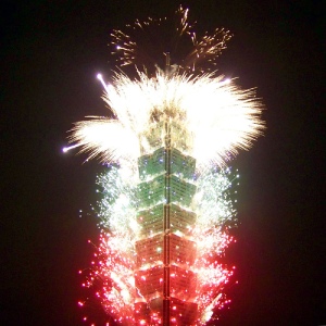 taipei-101-taiwan-new-years-eve-firework